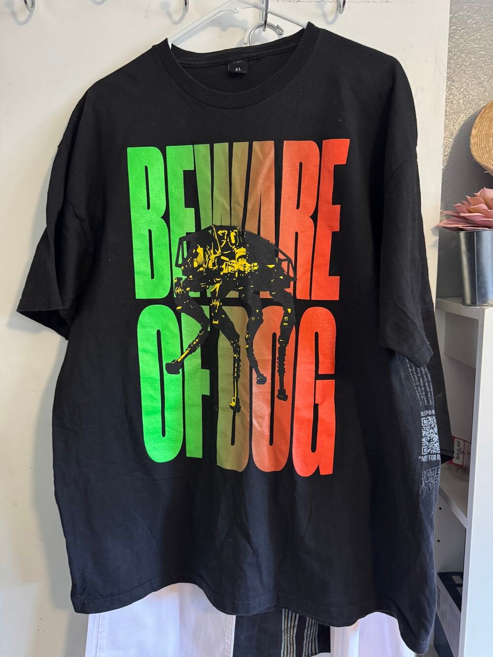 10.Deep 'Beware of Dog' Robotic Dog Graphic T-Shirt Black XL Made in USA